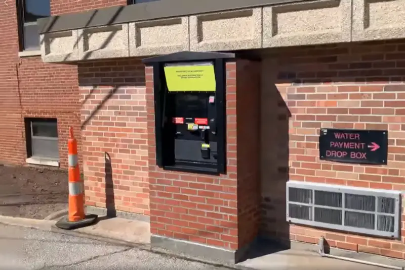 Pittsburg, KS bill payment kiosk